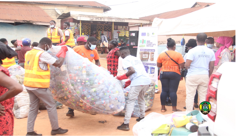 KMA FACILITATES PLASTIC WASTE BUYING UNDER THE HORESD PROJECT