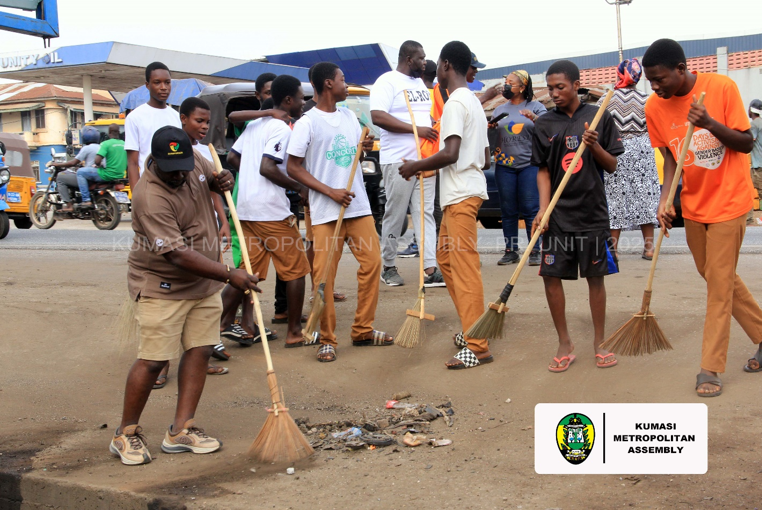 KMA Boss Leads Special Metrowide Clean-Up Exercise Ahead of Asantehemaa's Funeral
