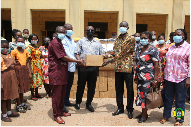 Presentation of the PPEs to Asem cluster of Schools